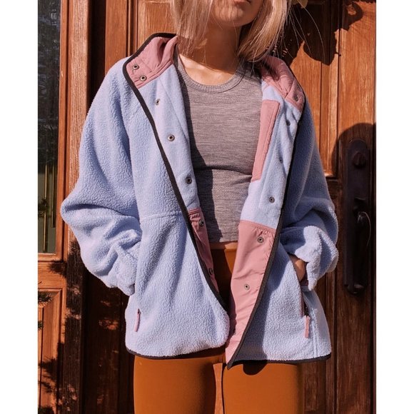 American Eagle Outfitters Jackets & Blazers - American Eagle Jacket Blue Sherpa Button Snap Mock Neck Zip Pocket